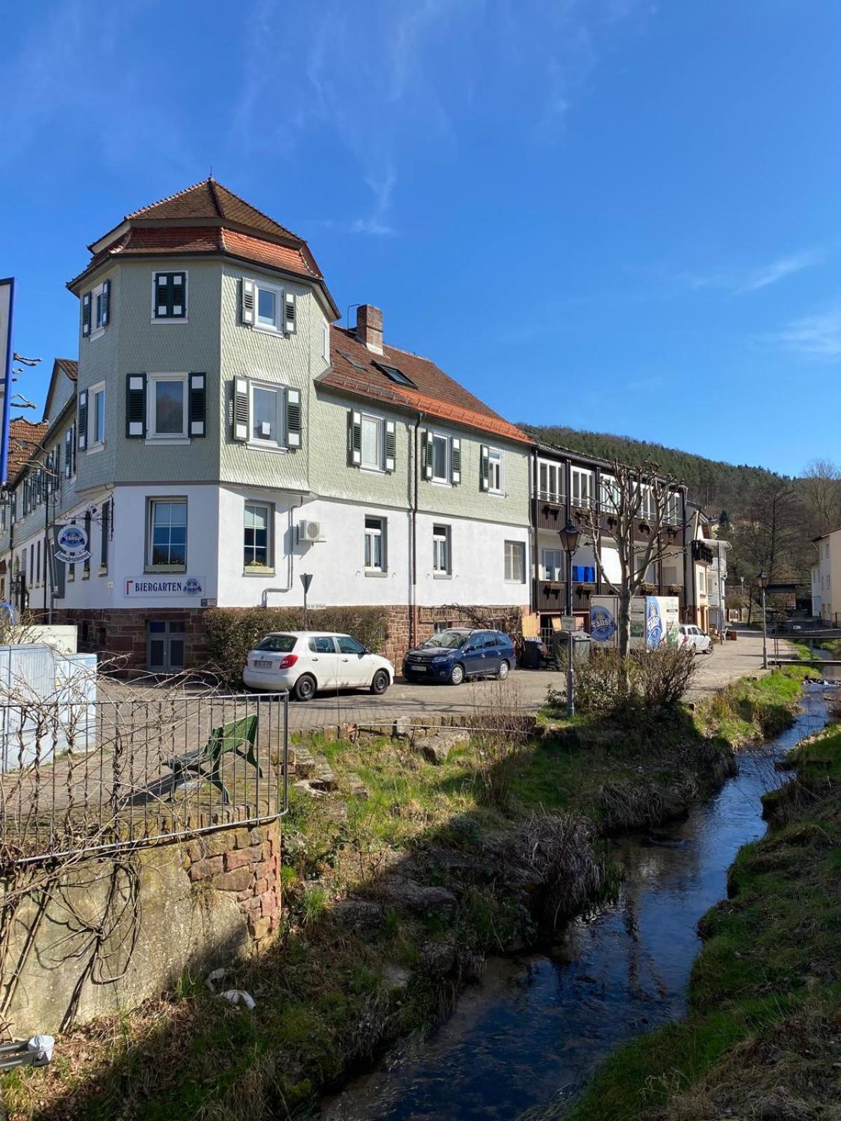 Gasthof Zur Krone 바트코니크 외부 사진